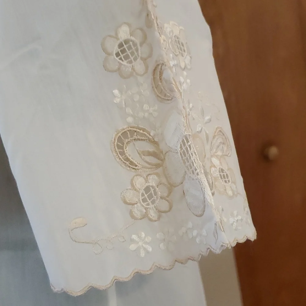 Vintage Embroidered Top / Blouse - Picture 4 of 7